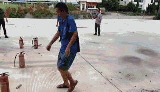 454ed6f20856a29238cca502b4467894.gif